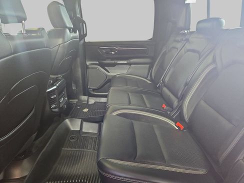 Used 2022 RAM 1500 Laramie AWD/4WD image 15