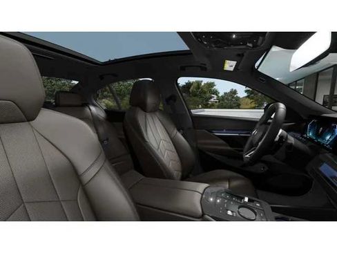 New 2027 BMW 550e xDrive AWD/4WD image 9