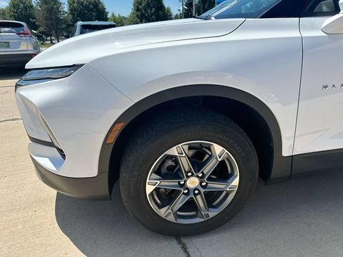 Used 2023 Chevrolet Blazer LT w/ Convenience Package AWD/4WD image 36