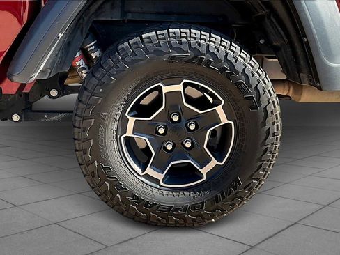 Used 2021 Jeep Gladiator Mojave image 22