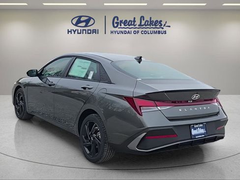 New 2026 Hyundai Elantra Sport FWD image 3