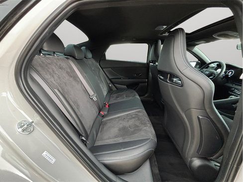 Used 2022 Hyundai Elantra N FWD image 38