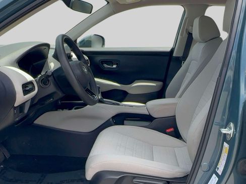Certified 2023 Honda HR-V LX image 13