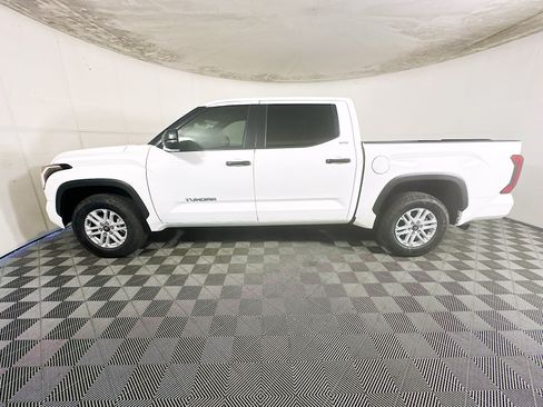 Used 2025 Toyota Tundra SR5 w/ SR5 Convenience Package RWD image 6