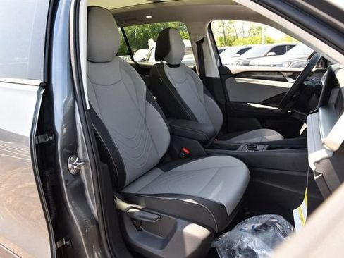 New 2026 Volkswagen Tiguan SE AWD/4WD image 20