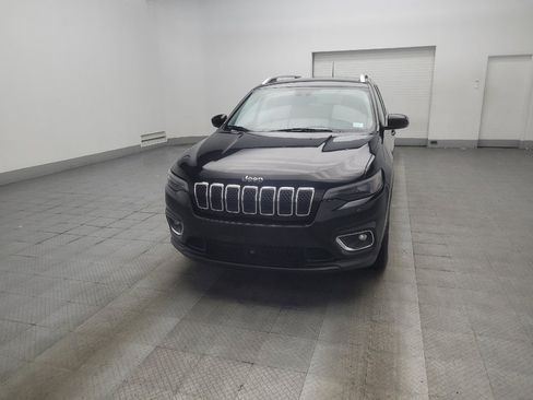 Used 2019 Jeep Cherokee Limited w/ Technology Group FWD image 15