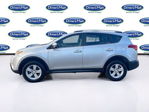 Used 2014 Toyota RAV4 XLE image 4