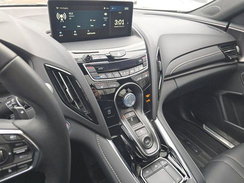 Used 2025 Acura RDX Base image 29