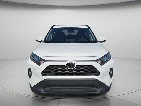 Used 2021 Toyota RAV4 XLE FWD image 4