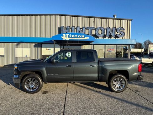 Used 2017 Chevrolet Silverado 1500 LT w/ All Star Edition AWD/4WD image 2