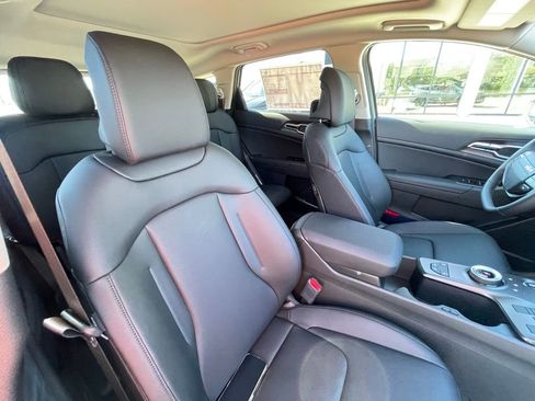 New 2026 Kia Sportage EX w/ EX Panoramic Sunroof Package AWD/4WD image 29