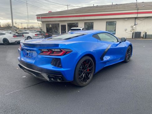 Used 2025 Chevrolet Corvette Stingray Coupe w/ 1LT RWD image 5