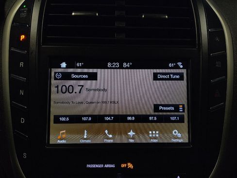 Used 2018 Lincoln MKC Select w/ Select Plus Package FWD image 25