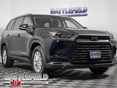 Certified 2025 Toyota Grand Highlander AWD image 1