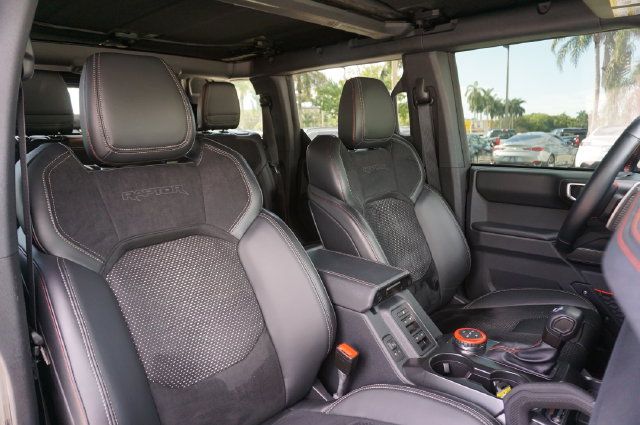Used 2025 Ford Bronco Raptor AWD/4WD image 2