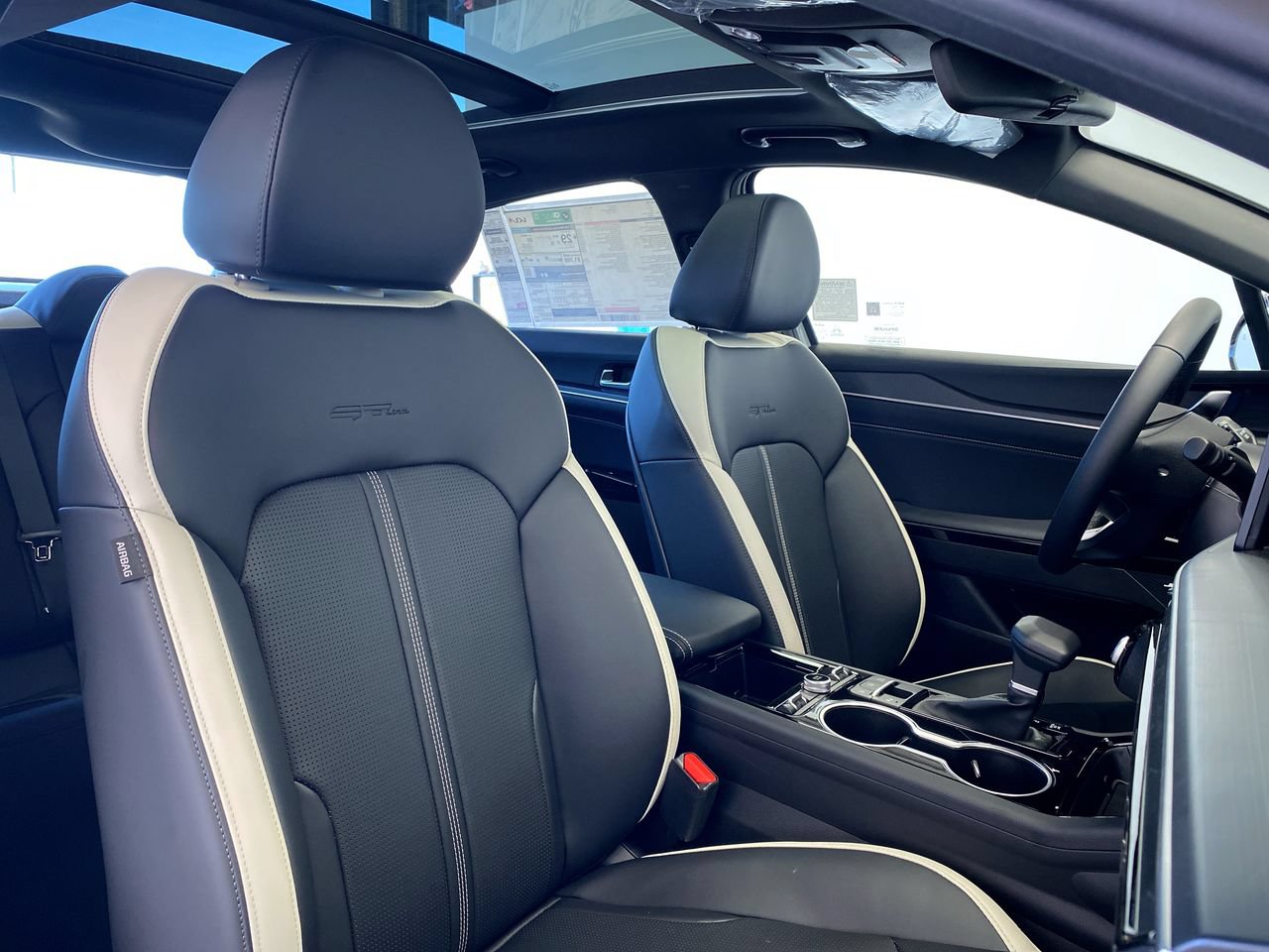 New 2026 Kia K5 GT-Line FWD image 32