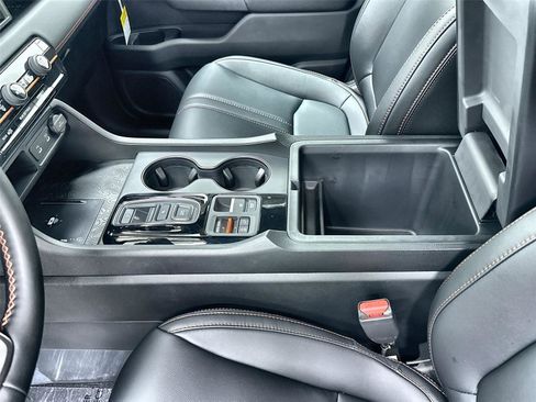 New 2026 Honda Pilot TrailSport image 19