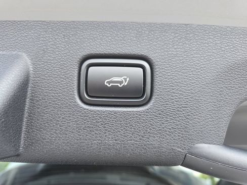 Used 2026 Kia Sportage EX w/ EX Panorama Roof Package FWD image 22