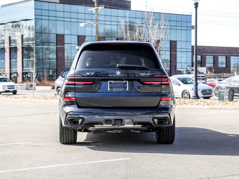 New 2026 BMW X7 xDrive40i w/ Executive Package image 4