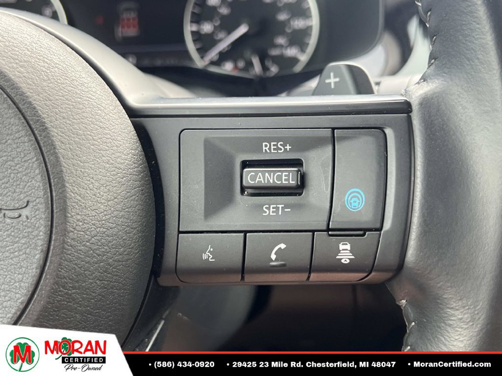 Used 2025 Nissan Pathfinder SV AWD/4WD image 25