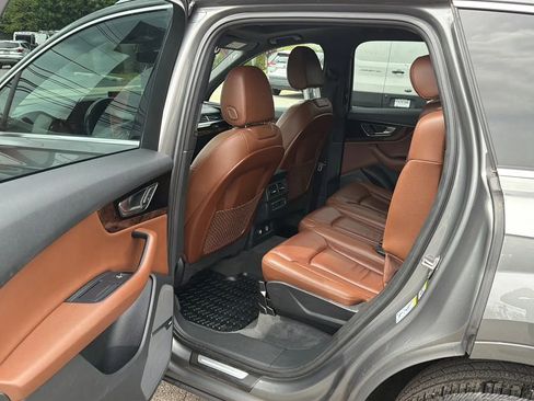 Used 2018 Audi Q7 3.0T Premium Plus AWD/4WD image 27