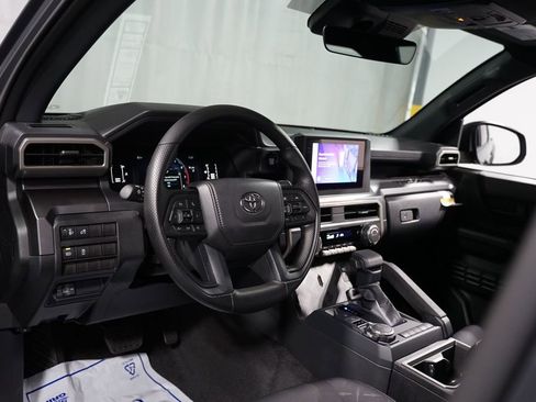 New 2026 Toyota Tacoma SR5 image 12