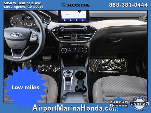 Used 2022 Ford Escape SE image 4