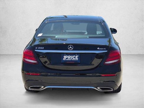 Used 2020 Mercedes-Benz E 350 4MATIC Sedan image 7