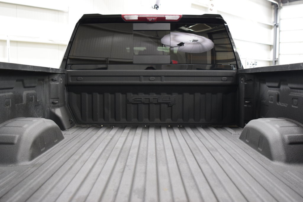 Used 2024 GMC Sierra 2500 AT4 w/ AT4 Premium Plus Package AWD/4WD image 28