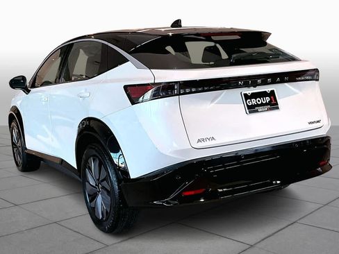 Certified 2024 Nissan Ariya FWD image 10
