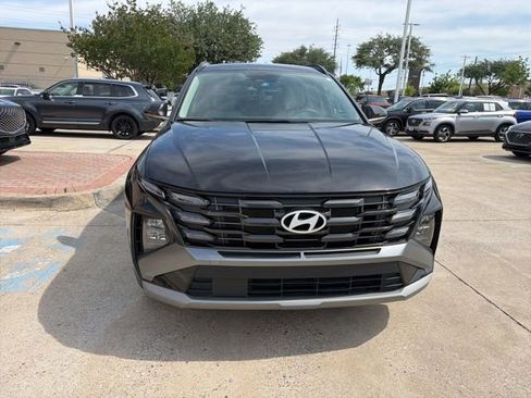 Used 2025 Hyundai Tucson SEL FWD image 3