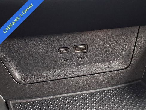 Used 2025 Chevrolet Equinox LT image 23