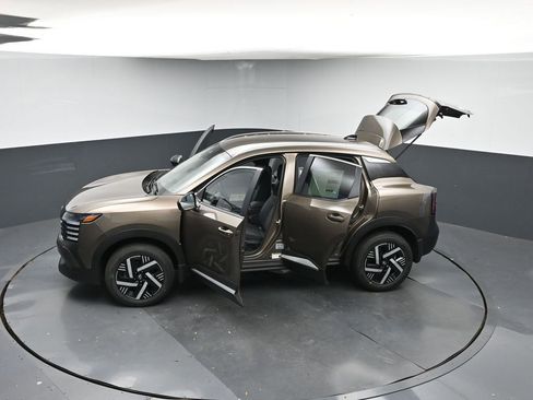 New 2026 Nissan Kicks SV image 51