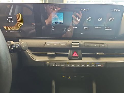 Used 2025 Kia K4 LXS image 23