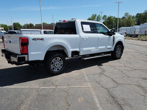 Certified 2025 Ford F250 Lariat AWD/4WD image 11
