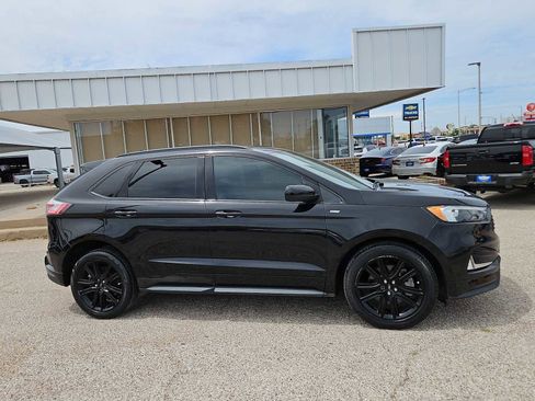 Used 2022 Ford Edge ST-Line w/ Class II Trailer Tow Package AWD/4WD image 9