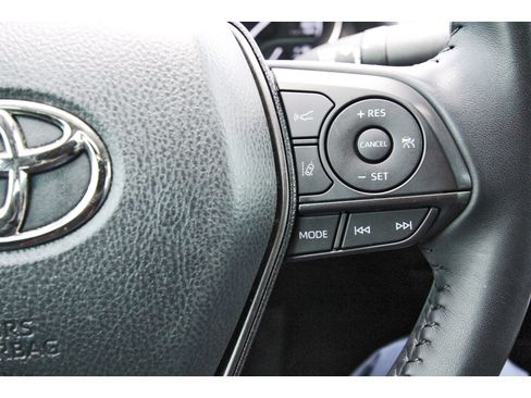 Used 2022 Toyota Camry SE w/ Convenience Package FWD image 20