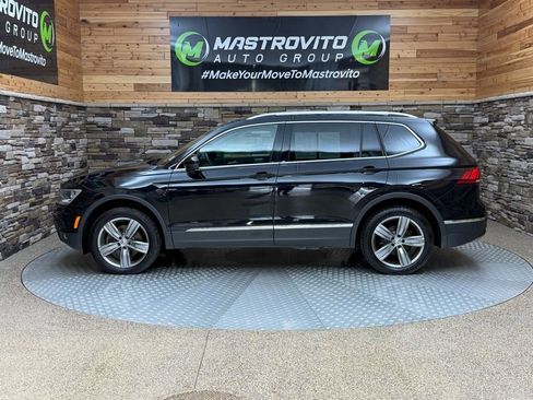 Used 2020 Volkswagen Tiguan SEL image 5
