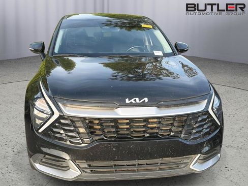 Used 2023 Kia Sportage EX FWD image 4