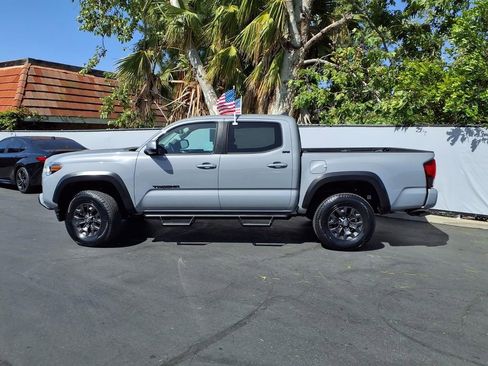 Certified 2021 Toyota Tacoma SR5 w/ Trail Edition AWD/4WD image 3