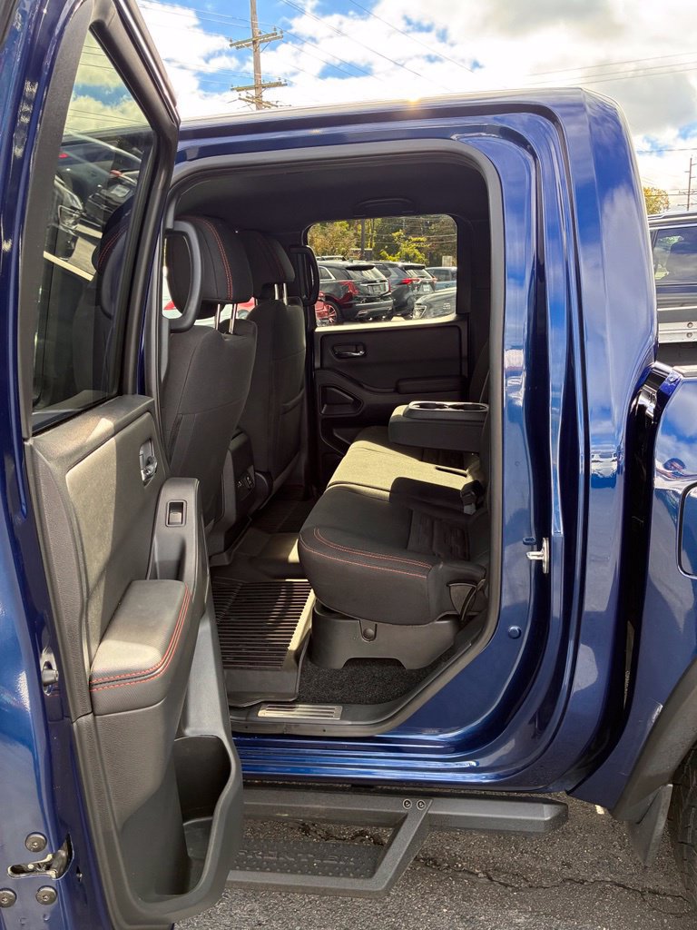 Used 2023 Nissan Frontier PRO-4X w/ Pro Convenience Package AWD/4WD image 24