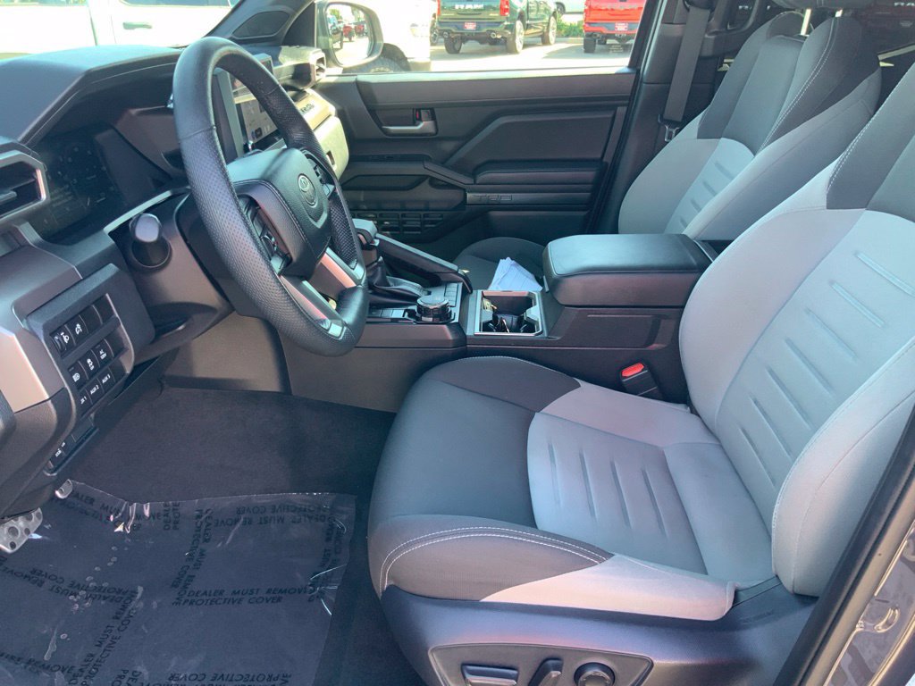 Used 2024 Toyota Tacoma TRD Sport w/ TRD Sport Upgrade Package AWD/4WD image 13