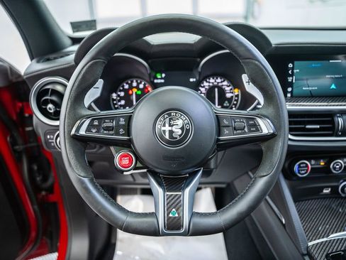 Used 2023 Alfa Romeo Stelvio Quadrifoglio w/ Active Assist Plus Package AWD/4WD image 34