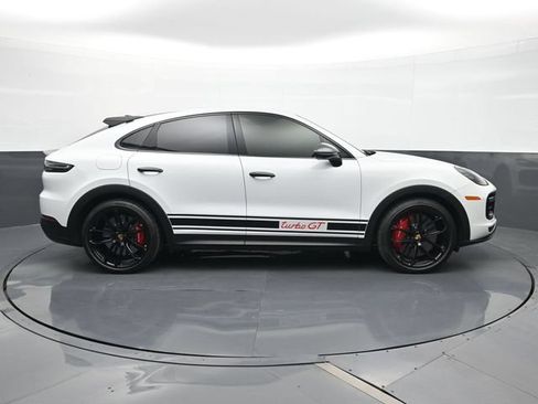 Certified 2022 Porsche Cayenne Turbo GT AWD/4WD image 25