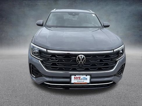 New 2026 Volkswagen Atlas Cross Sport SEL Premium R-Line AWD/4WD image 8