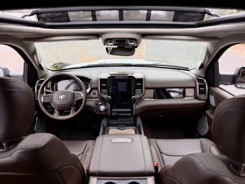 Used 2025 RAM 1500 Limited w/ Off Road Group image 14