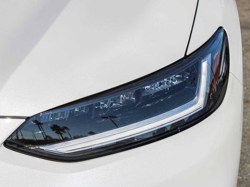 Used 2027 Honda HR-V Sport image 10