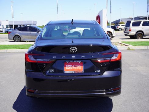 New 2026 Toyota Camry XLE AWD/4WD image 10