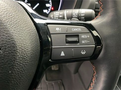 Used 2024 Honda Pilot TrailSport image 16