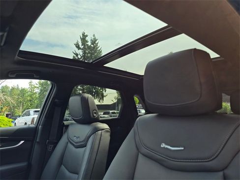 New 2025 Cadillac XT5 Sportv w/ Technology Package image 22